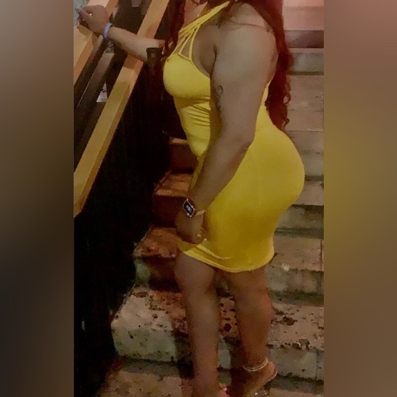 Beautiful Bright Yellow Strap Dress - Picture 4 of 4